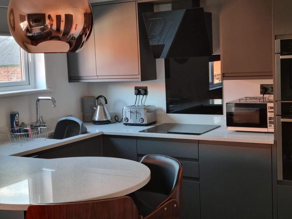 Holiday Apartment Бевърли Екстериор снимка